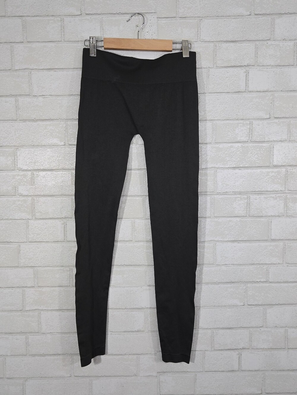 eye candy gray‎ leggings